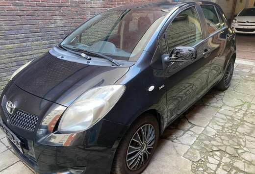 Toyota 1.4 Turbo D-4D Linea Sol