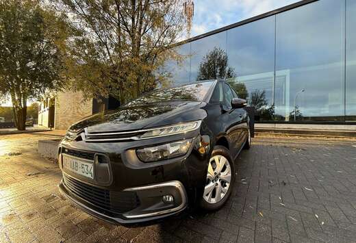 Citroen 1.2i,AUTOMAT,Camera,Car-Play,C.T.+Car-passGAR ...