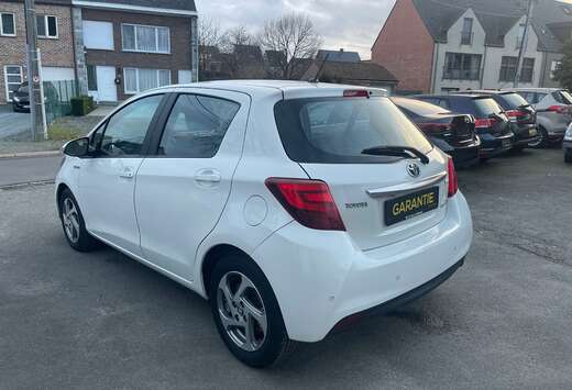 Toyota 1.5 VVT-I Hybrid Navi/Camera/Garantie