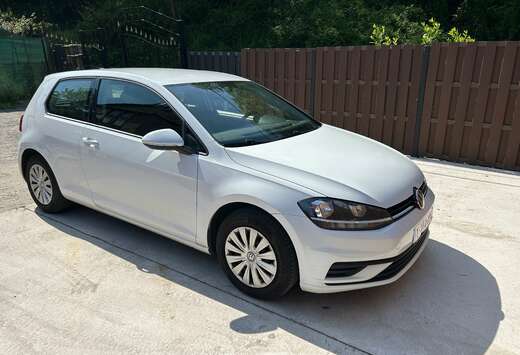 Volkswagen Golf 1.0 TSI BMT Trendline