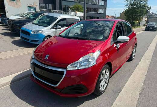 Peugeot 208 1.2i  Like**12m GARANTIE**