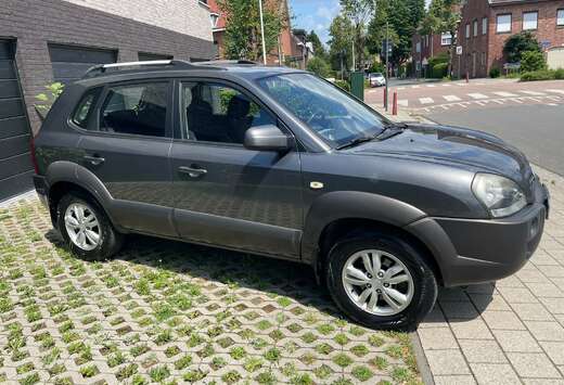 Hyundai 2.0i 16v Lounge
