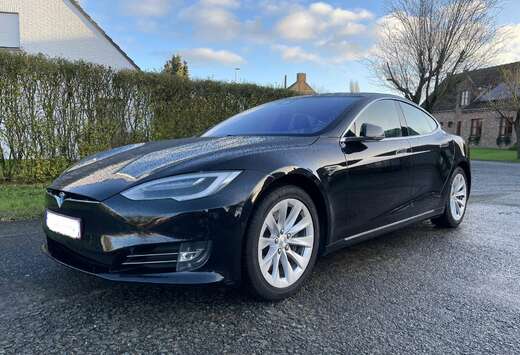 Tesla 70 Free SUPERCHARGEN levenslang
