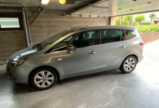 Opel Zafira 1.4 Turbo Cosmo
