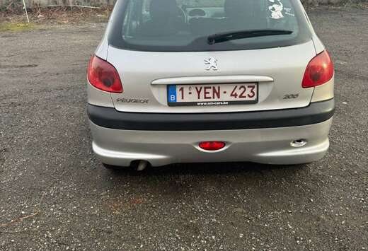 Peugeot 75 Grand Filou