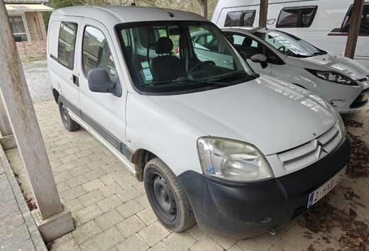 Citroen 600 1.6 HDi 75 Niveau A