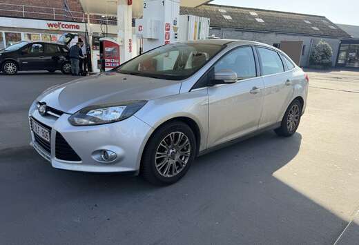 Ford 1.0 EcoBoost Start-Stop-System Titanium