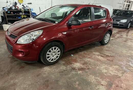 Hyundai 1.2 Pack