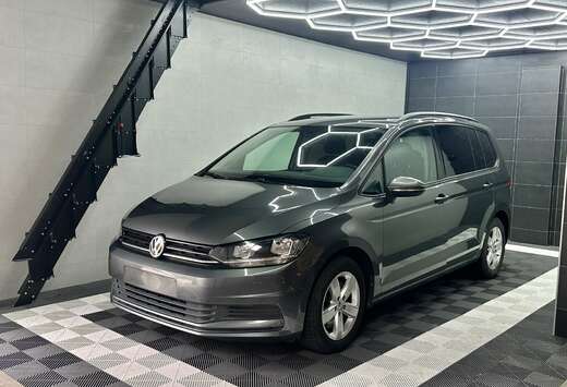 Volkswagen Touran 1.6 TDi  *** 7 PLACES ***