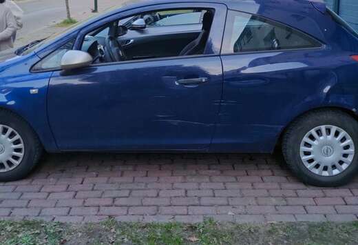 Opel 1.2i Cosmo