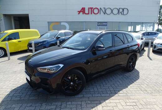 BMW X1 1.5iA sDrive18 M-PACK * PANODAK