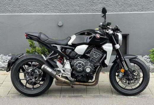 Honda R