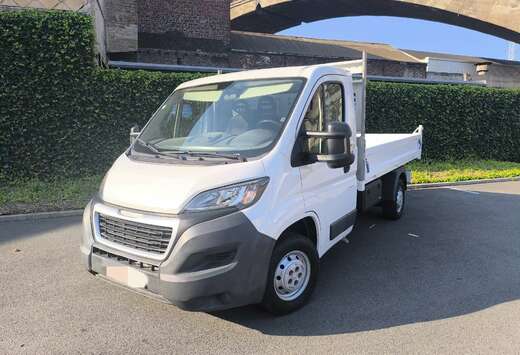 Peugeot benne basculante