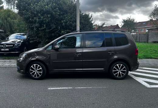 Volkswagen 1.6 TDI DPF  Technology DSG Highline