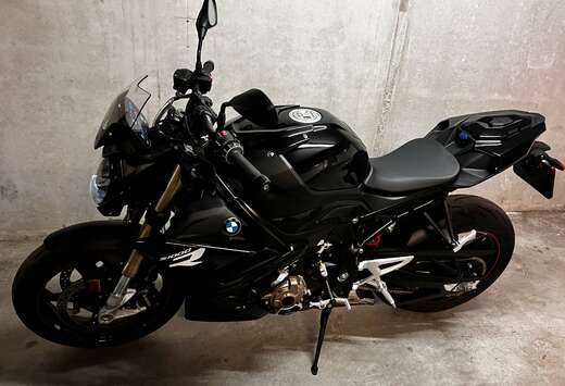 BMW Stock
