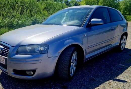 Audi 1.6i 16v FSI Ambiente