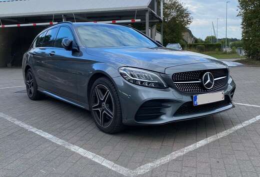 Mercedes-Benz C 300 de AMG Line