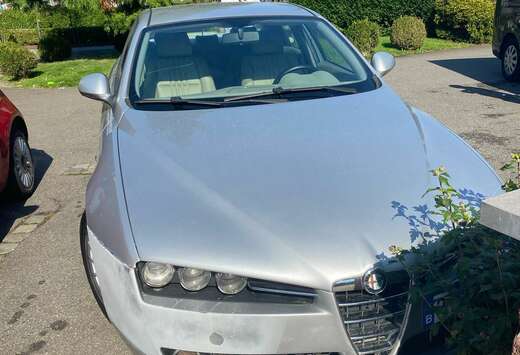 Alfa Romeo 1.9 JTD Impression