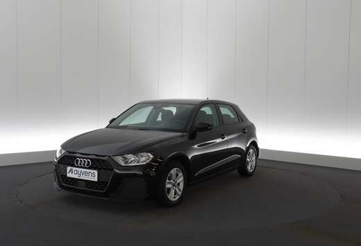 Audi Sportback 25 TFSI Attraction Business+ GPS PDC C ...