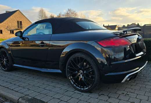 Audi TTS Roadster 2.0 TFSI Quattro TTS S tronic
