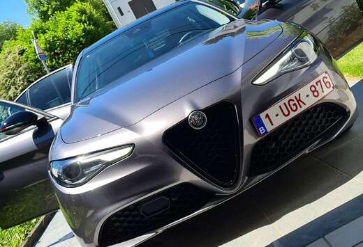Alfa Romeo Giulia 2.2 JTDm Super