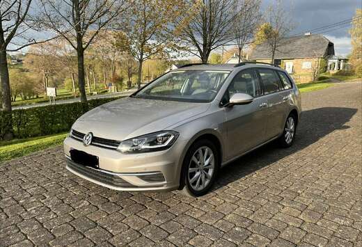 Volkswagen 2.0 TDI DSG  LED  Apple CarPlay  Massage