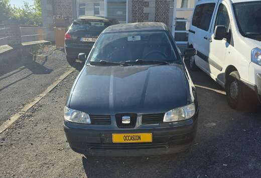 SEAT 1.4i Comfort
