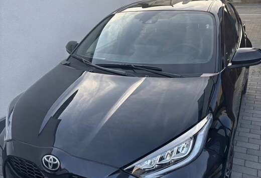 Toyota 1.5i Hybride 116hp CVT GR SPORT