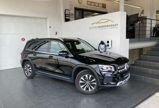 Mercedes-Benz 180 BENZINE AUTOMAAT LEDER  37000KM