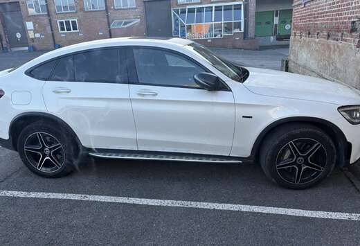 Mercedes-Benz 300 de 4matic