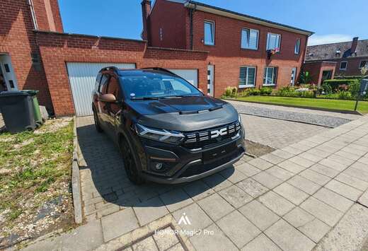 Dacia Hybride Extrême+ 7p