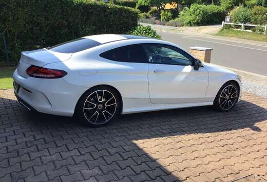 Mercedes-Benz Coupe C 220 d