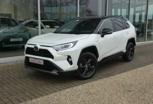 Toyota Hybrid *AWD 4X4* 1650kg sleep 360Camera Leder