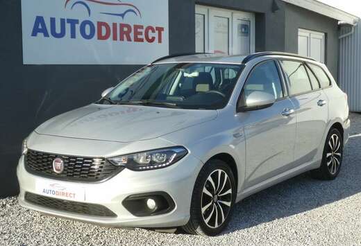 Fiat 1.4i Lounge Navi, Camera, Airco,