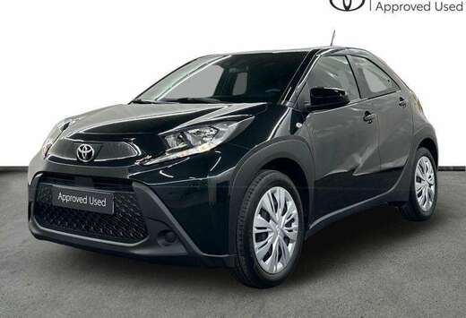 Toyota Play | camera | carplay