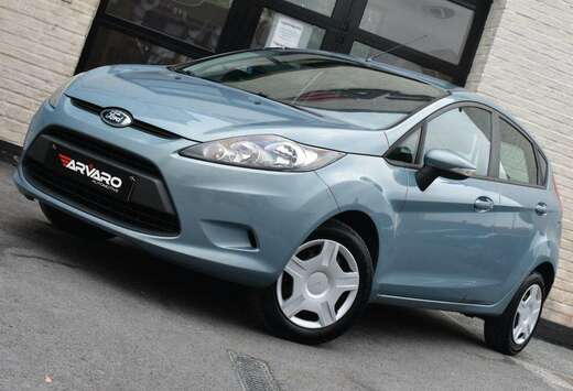 Ford 1.4i Titanium / Topstaat / Garantie