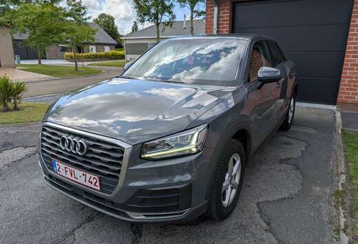 Audi 30 TFSI S tronic design