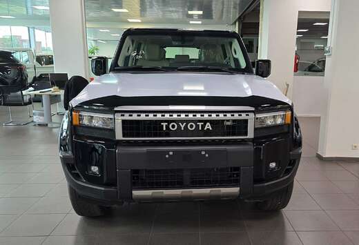 Toyota 2.8 L D VX LIMITED-EXPORT OUT EU ONLY