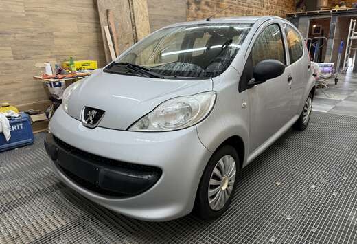 Peugeot 1.0i 12v Trendy prete a immatriculer