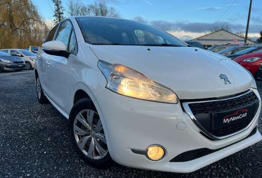 Peugeot 208 1.2i Style