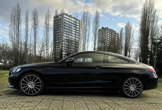 Mercedes-Benz  Coupé  Automaat  AMG-velgen