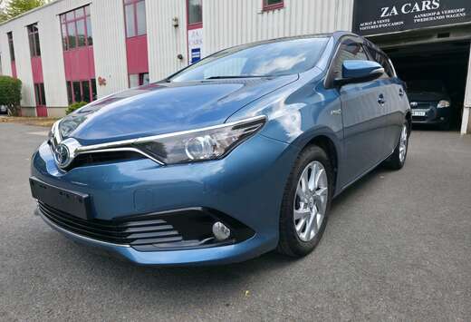 Toyota Auris hybride 1.8 Comfort E-CVT/Panoramique/gp ...