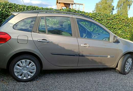 Renault Clio 1.2i 16v Authentique