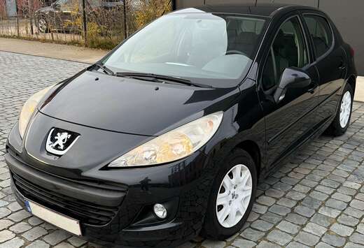 Peugeot 207 Plus
