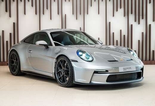 Porsche 911 Carrera 4.0 S/T