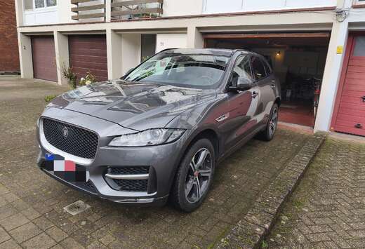 Jaguar 25t AWD R-Sport