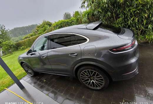 Porsche 3.0i V6 PHEV Tiptronic S 462pk