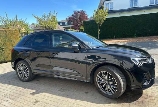 Audi Q3 PHEV 45 TFSIe Attraction S tron.(180 kW)