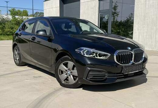 BMW i Automaat Euro 6d/ NAVI/ CARPLAY/ LED/ PDC/ CRUI ...