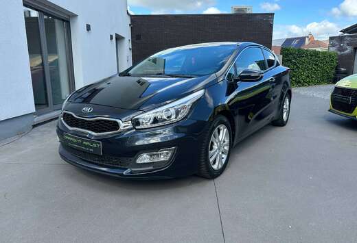 Kia Cee\'d 1.4i met garantie